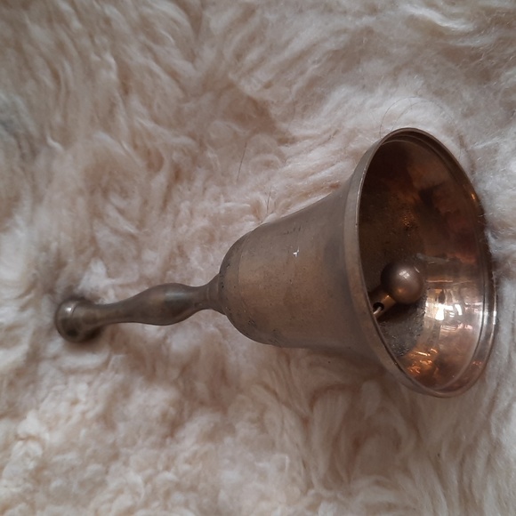 Vintage Brass Lunch Bell - Picture 2 of 5